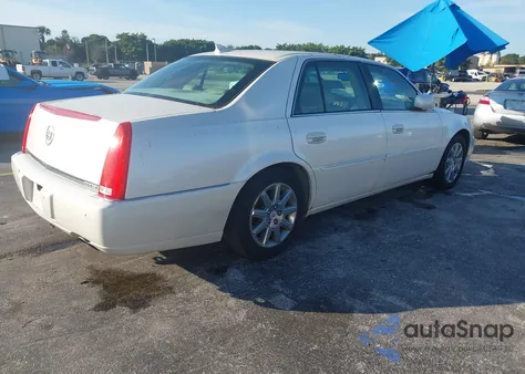 2010 Cadillac Dts Premium Collection из США, поврежденный, VIN 1G6KH5EYXAU136551